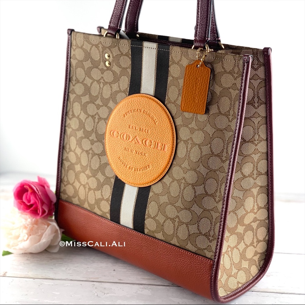 NWT COACH Dempsey Tote Bag In Signature Jacquard With Stripe And Coach Patch - Picture 4 of 16